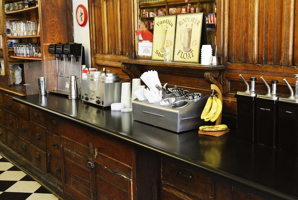 restaurant-counter